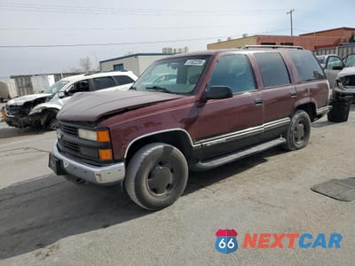 1999 CHEVROLET TAHOE K1500 1GNEK13R7XR129141 - główne zdjęcie licytacji z USA - miniatura