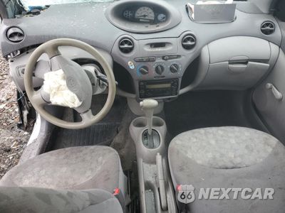 Zdjęcie 8 z 12 samochodu: 2002 TOYOTA ECHO VIN:JTDBT123320207790 - miniatura
