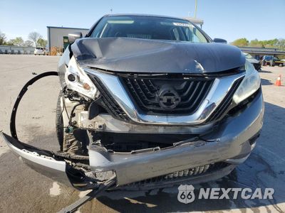 Piąte zdjęcie samochodu w środku: 2017 NISSAN MURANO S VIN:5N1AZ2MG4HN119595 - miniatura