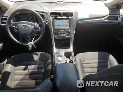 Zdjęcie 8 z 13 samochodu: 2019 FORD FUSION SE VIN:3FA6P0LU7KR124862 - miniatura