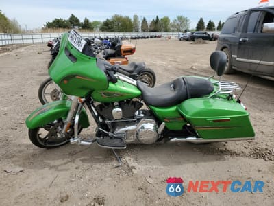 Trzecie zdjęcie samochodu z tyłu: 2015 HARLEY-DAVIDSON FLHX STREET GLIDE VIN:1HD1KBM1XFB612425 - miniatura