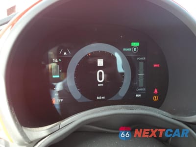 Zdjęcie 9 z 12 samochodu: 2024 FIAT 500 E RED VIN:ZFAFFAA43RX204609 - miniatura