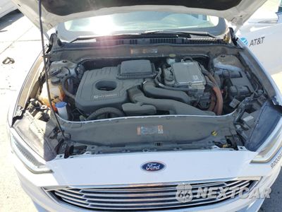 Zdjęcie 11 z 13 samochodu: 2017 FORD FUSION SE HYBRID VIN:3FA6P0LU9HR409359 - miniatura