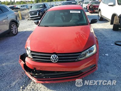 Piąte zdjęcie samochodu w środku: 2016 VOLKSWAGEN JETTA SPORT VIN:3VWD17AJ6GM320507 - miniatura