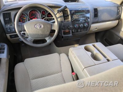 Zdjęcie 8 z 12 samochodu: 2008 TOYOTA TUNDRA DOUBLE CAB VIN:5TFBV54168X075511 - miniatura