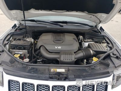 Zdjęcie 11 z 14 samochodu: 2015 JEEP GRAND CHEROKEE LAREDO VIN:1C4RJEAG4FC936031 - miniatura