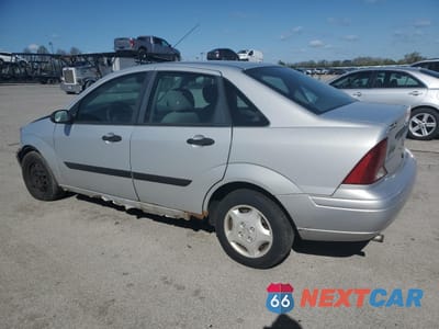 Drugie zdjęcie samochodu z przodu: 2003 FORD FOCUS LX VIN:1FAFP33P23W311601 - miniatura