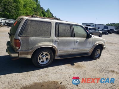 Trzecie zdjęcie samochodu z tyłu: 2001 FORD EXPLORER EDDIE BAUER VIN:1FMZU64EX1ZA68755 - miniatura