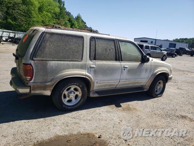 Trzecie zdjęcie samochodu z tyłu: 2001 FORD EXPLORER EDDIE BAUER VIN:1FMZU64EX1ZA68755 - miniatura