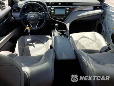 Zdjęcie 8 z 14 samochodu: 2019 TOYOTA CAMRY L VIN:4T1B11HK8KU854887 - miniatura