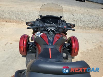 Zdjęcie 6 z 9 samochodu: 2021 CAN-AM SPYDER ROADSTER RT VIN:2BXNBDD20MV002403 - miniatura