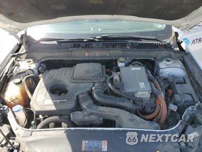 Zdjęcie 11 z 12 samochodu: 2018 FORD FUSION SE HYBRID VIN:3FA6P0LU3JR171997 - miniatura
