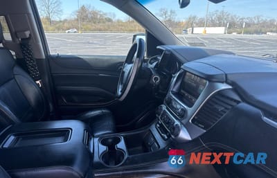 Piąte zdjęcie samochodu w środku: 2015 CHEVROLET SUBURBAN K1500 LT VIN:1GNSKJKCXFR193284 - miniatura
