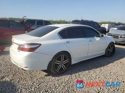 Trzecie zdjęcie samochodu z tyłu: 2017 HONDA ACCORD TOURING VIN:1HGCR3F90HA035543 - miniatura