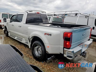 Drugie zdjęcie samochodu z przodu: 2023 FORD F350 SUPER DUTY VIN:1FT8W3DT0PED51429 - miniatura