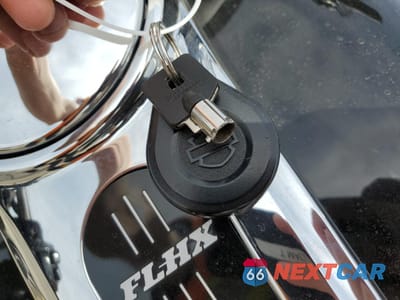 Zdjęcie 8 z 9 samochodu: 2007 HARLEY-DAVIDSON FLHX VIN:1HD1KB4167Y720605 - miniatura