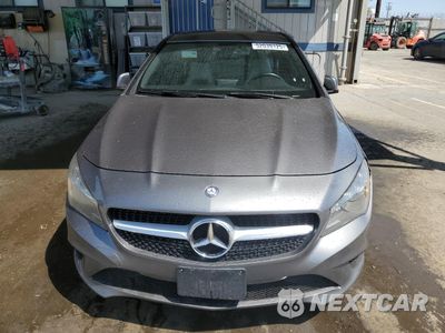 Piąte zdjęcie samochodu w środku: 2014 MERCEDES-BENZ CLA 250 VIN:WDDSJ4EB4EN042114 - miniatura