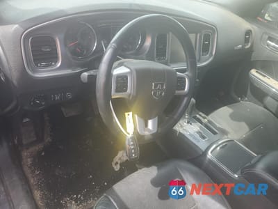 Zdjęcie 8 z 14 samochodu: 2014 DODGE CHARGER R/T VIN:2C3CDXDT0EH161504 - miniatura