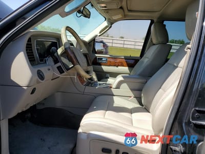 Zdjęcie 7 z 15 samochodu: 2012 LINCOLN NAVIGATOR L VIN:5LMJJ3H54CEL09117 - miniatura