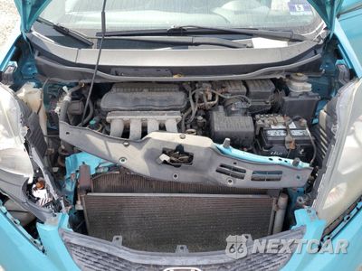 Zdjęcie 11 z 12 samochodu: 2013 HONDA FIT VIN:JHMGE8H33DC030965 - miniatura