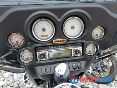 2008 HARLEY-DAVIDSON FLHX 1HD1KB4158Y657918 - główne zdjęcie licytacji z USA - miniatura