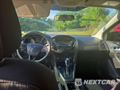Zdjęcie 9 z 10 samochodu: 2015 FORD FOCUS SE VIN:1FADP3F26FL345599 - miniatura