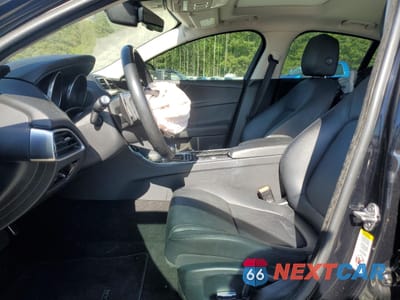 Zdjęcie 7 z 12 samochodu: 2019 JAGUAR XE PREMIUM VIN:SAJAD4FX6KCP48906 - miniatura