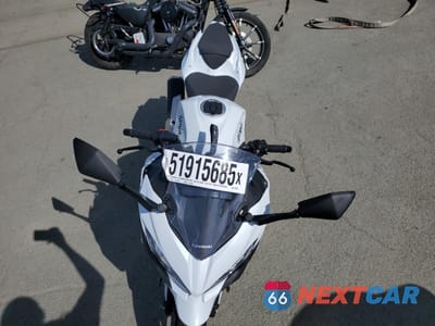 Piąte zdjęcie samochodu w środku: 2023 KAWASAKI EX400 VIN:JKAEXKH1XPDAR7086 - miniatura