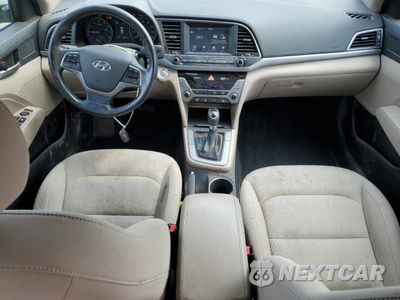 Zdjęcie 8 z 12 samochodu: 2017 HYUNDAI ELANTRA SE VIN:KMHD84LF8HU229477 - miniatura