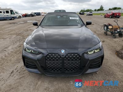 Piąte zdjęcie samochodu w środku: 2022 BMW M440I VIN:WBA53AT01NCJ92448 - miniatura