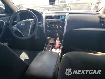 Zdjęcie 8 z 12 samochodu: 2015 NISSAN ALTIMA 2.5 VIN:1N4AL3AP2FN376113 - miniatura