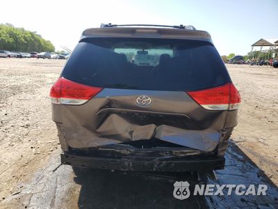 Zdjęcie 6 z 16 samochodu: 2014 TOYOTA SIENNA XLE VIN:5TDYK3DC0ES486882 - miniatura