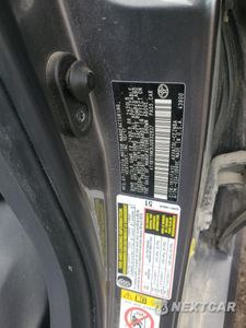 Zdjęcie 12 z 12 samochodu: 2018 TOYOTA CAMRY L VIN:4T1B11HK9JU032937 - miniatura
