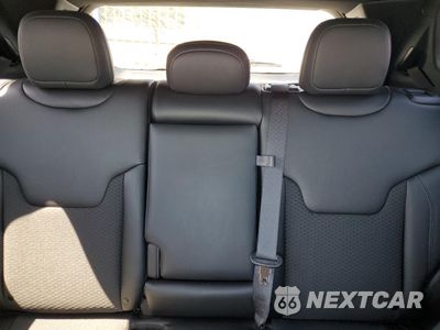 Zdjęcie 10 z 14 samochodu: 2025 JEEP COMPASS LATITUDE VIN:3C4NJDBN5ST549878 - miniatura