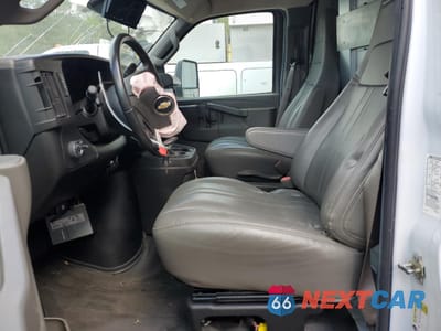 Zdjęcie 7 z 14 samochodu: 2022 CHEVROLET EXPRESS G3500 VIN:1GB0GSF74N1156205 - miniatura