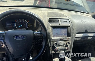 Zdjęcie 9 z 11 samochodu: 2018 FORD EXPLORER XLT VIN:1FM5K8DH2JGB76874 - miniatura