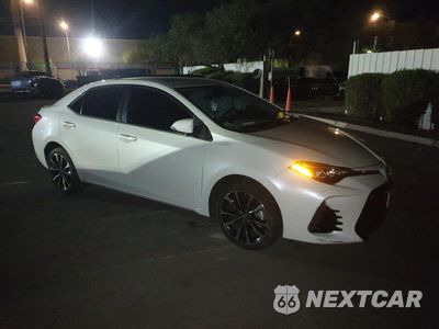 Czwarte zdjęcie samochodu z boku: 2017 TOYOTA COROLLA L VIN:5YFBURHEXHP617683 - miniatura