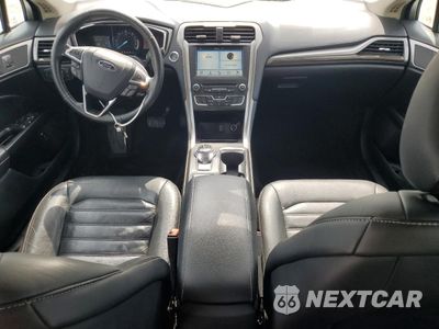 Zdjęcie 8 z 12 samochodu: 2017 FORD FUSION SE HYBRID VIN:3FA6P0LU7HR410137 - miniatura
