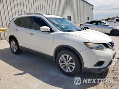 Czwarte zdjęcie samochodu z boku: 2015 NISSAN ROGUE S VIN:5N1AT2MV2FC828972 - miniatura