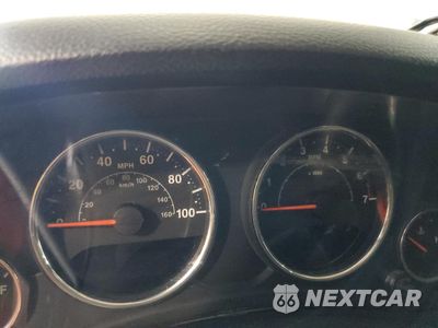 Zdjęcie 9 z 15 samochodu: 2014 JEEP WRANGLER UNLIMITED SPORT VIN:1C4HJWDG4EL103910 - miniatura