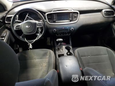 Zdjęcie 8 z 14 samochodu: 2019 KIA SORENTO LX VIN:5XYPGDA51KG453987 - miniatura