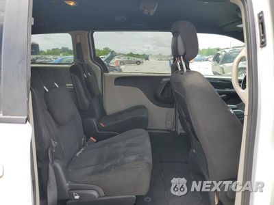 Zdjęcie 11 z 13 samochodu: 2017 DODGE GRAND CARAVAN SE VIN:2C4RDGBG8HR675577 - miniatura