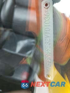 Zdjęcie 12 z 12 samochodu: 2002 DODGE VIPER GTS VIN:1B3ER69E32V101036 - miniatura