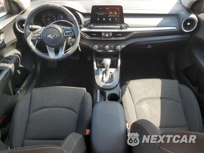Zdjęcie 8 z 12 samochodu: 2020 KIA FORTE VIN:3KPF24AD4LE209413 - miniatura
