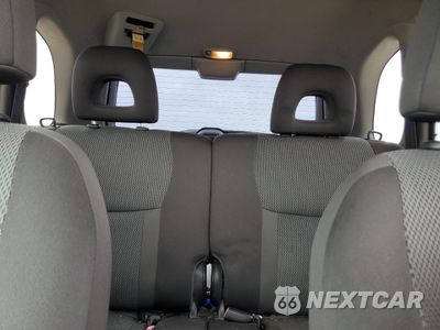 Zdjęcie 10 z 13 samochodu: 2004 TOYOTA RAV4 VIN:JTEGD20V240016261 - miniatura
