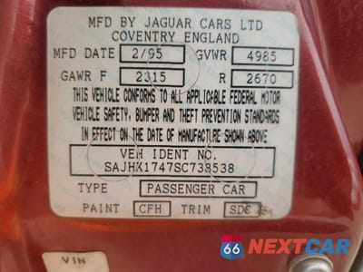 Zdjęcie 12 z 12 samochodu: 1995 JAGUAR XJ6 VIN:SAJHX1747SC738538 - miniatura