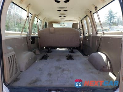 Zdjęcie 10 z 13 samochodu: 2011 FORD ECONOLINE E150 WAGON VIN:1FMNE1BW8BDB31151 - miniatura