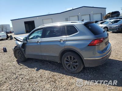Drugie zdjęcie samochodu z przodu: 2022 VOLKSWAGEN TIGUAN SE VIN:3VV2B7AX2NM160135 - miniatura