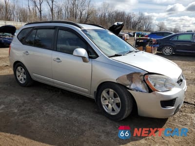 Czwarte zdjęcie samochodu z boku: 2008 KIA RONDO LX VIN:KNAFG526287205808 - miniatura