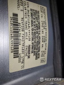 Zdjęcie 12 z 12 samochodu: 2008 NISSAN VERSA S VIN:3N1BC11E68L444128 - miniatura